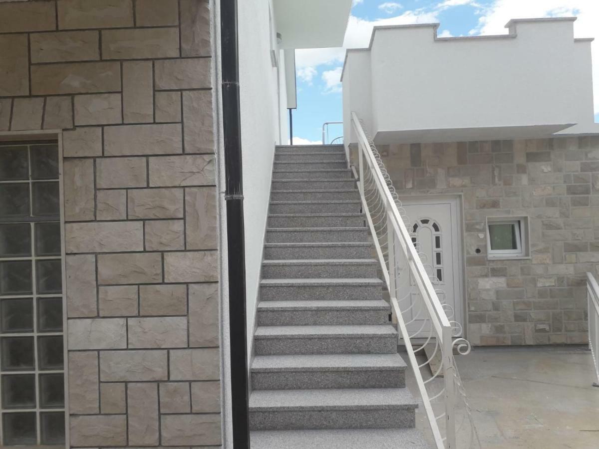 Apartman Matkovic إيموتسكي المظهر الخارجي الصورة