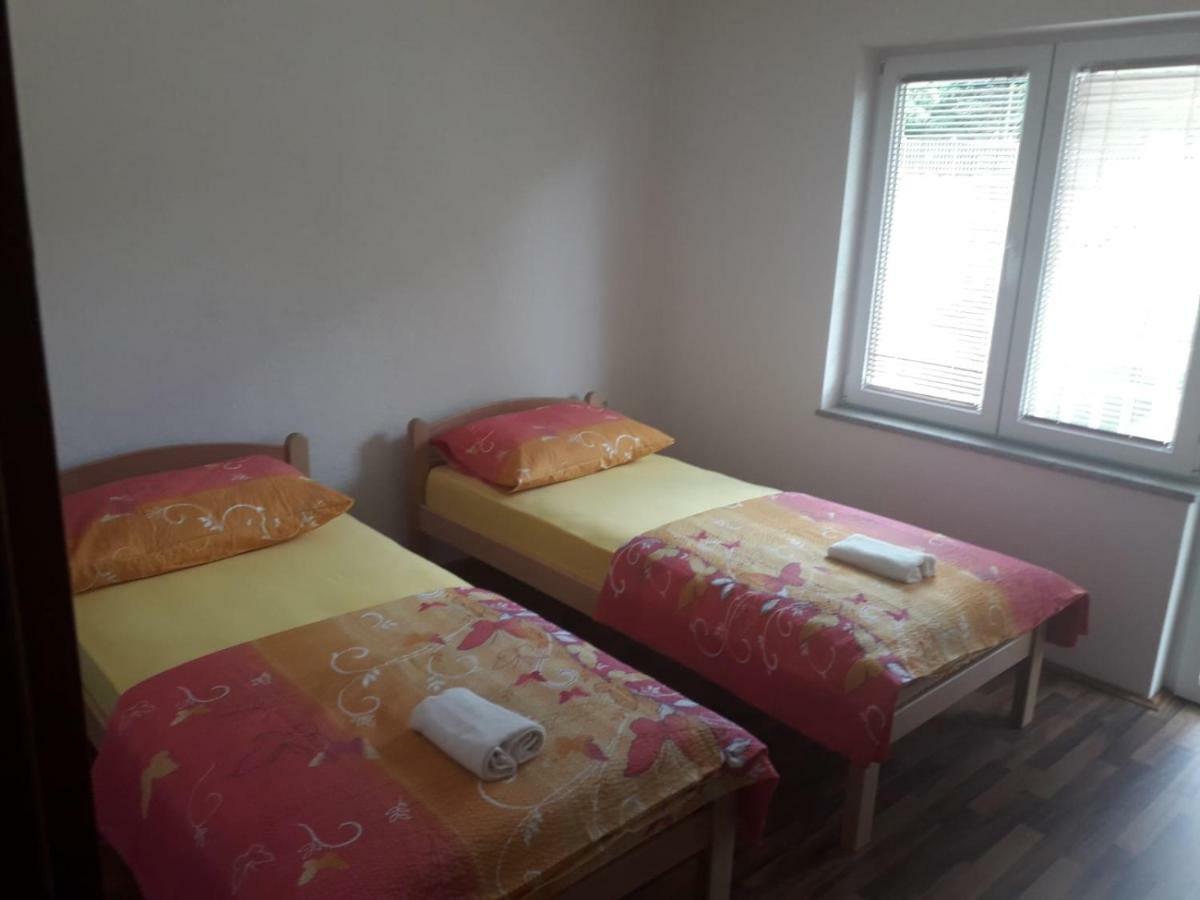 Apartman Matkovic إيموتسكي المظهر الخارجي الصورة
