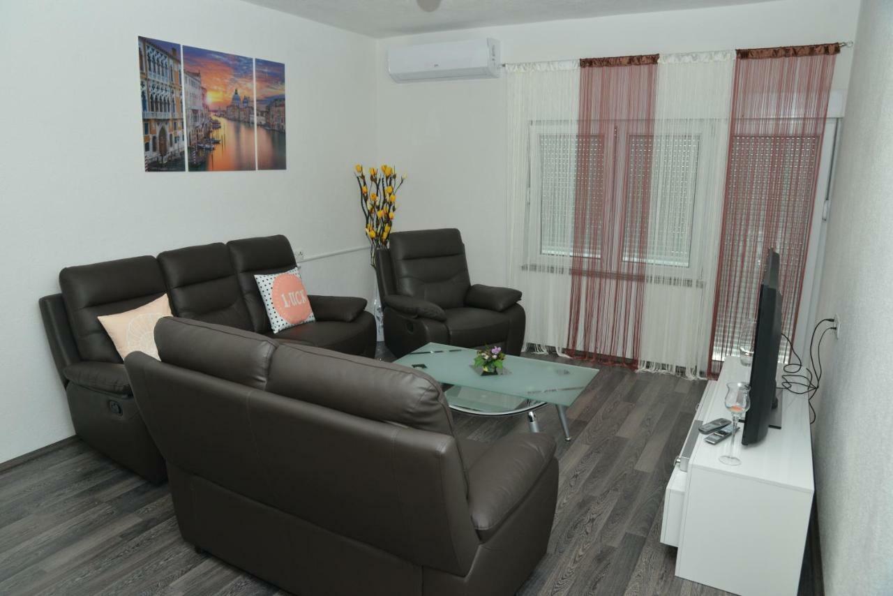 Apartman Matkovic إيموتسكي المظهر الخارجي الصورة